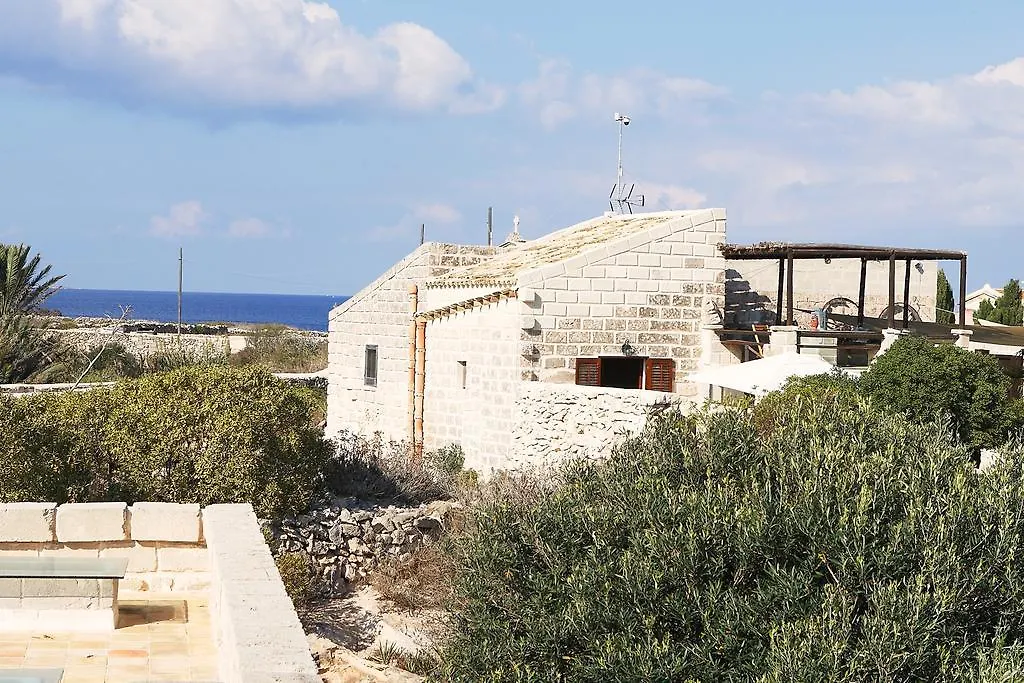 Villa Punta San Nicola Favignana 0*,  Włochy